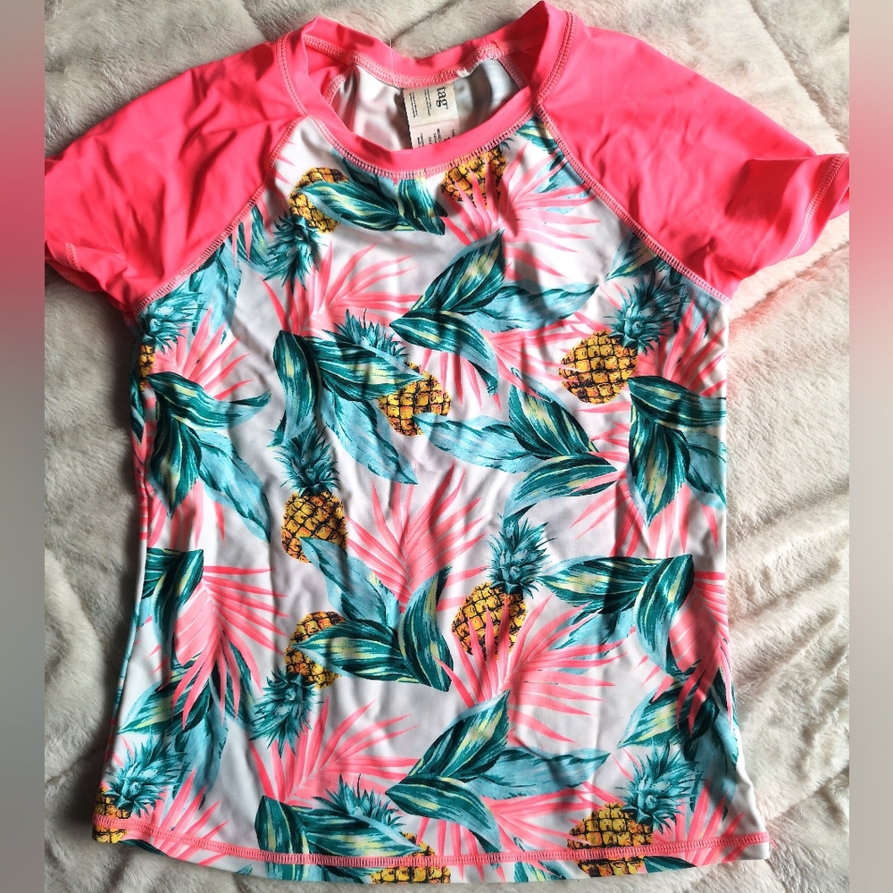 Tag swim shirt